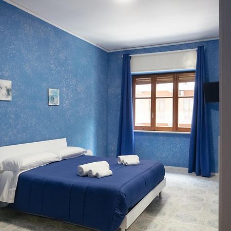 Domus Aurea Relax Room サレルノ エクステリア 写真