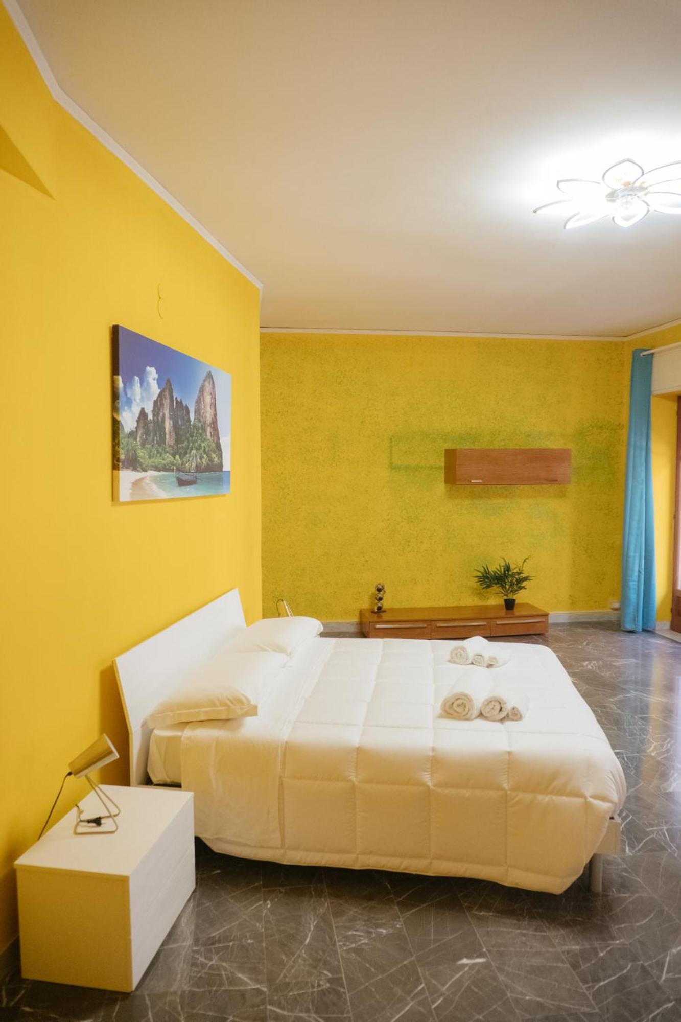 Domus Aurea Relax Room サレルノ エクステリア 写真