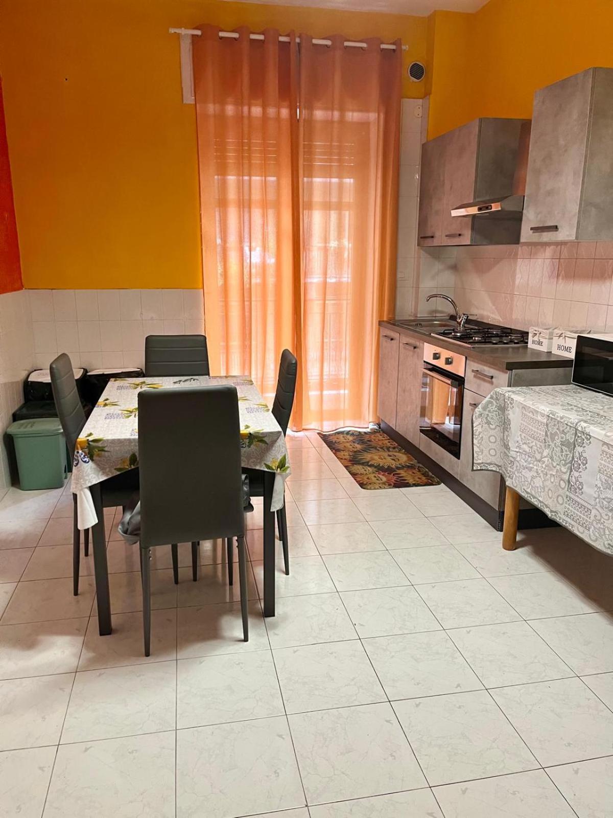 Domus Aurea Relax Room サレルノ エクステリア 写真